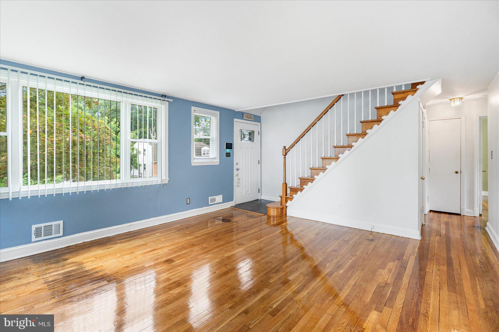 6225 CHINQUAPIN PARKWAY