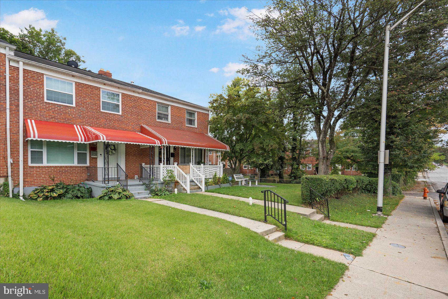 1103 E NORTHERN PARKWAY