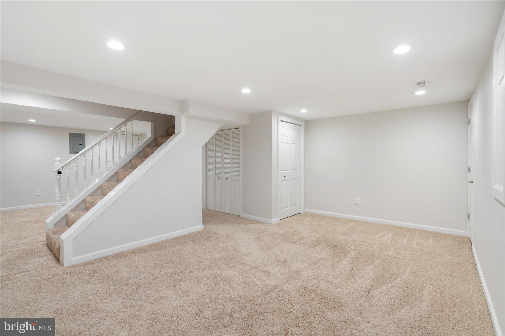 1103 E NORTHERN PARKWAY