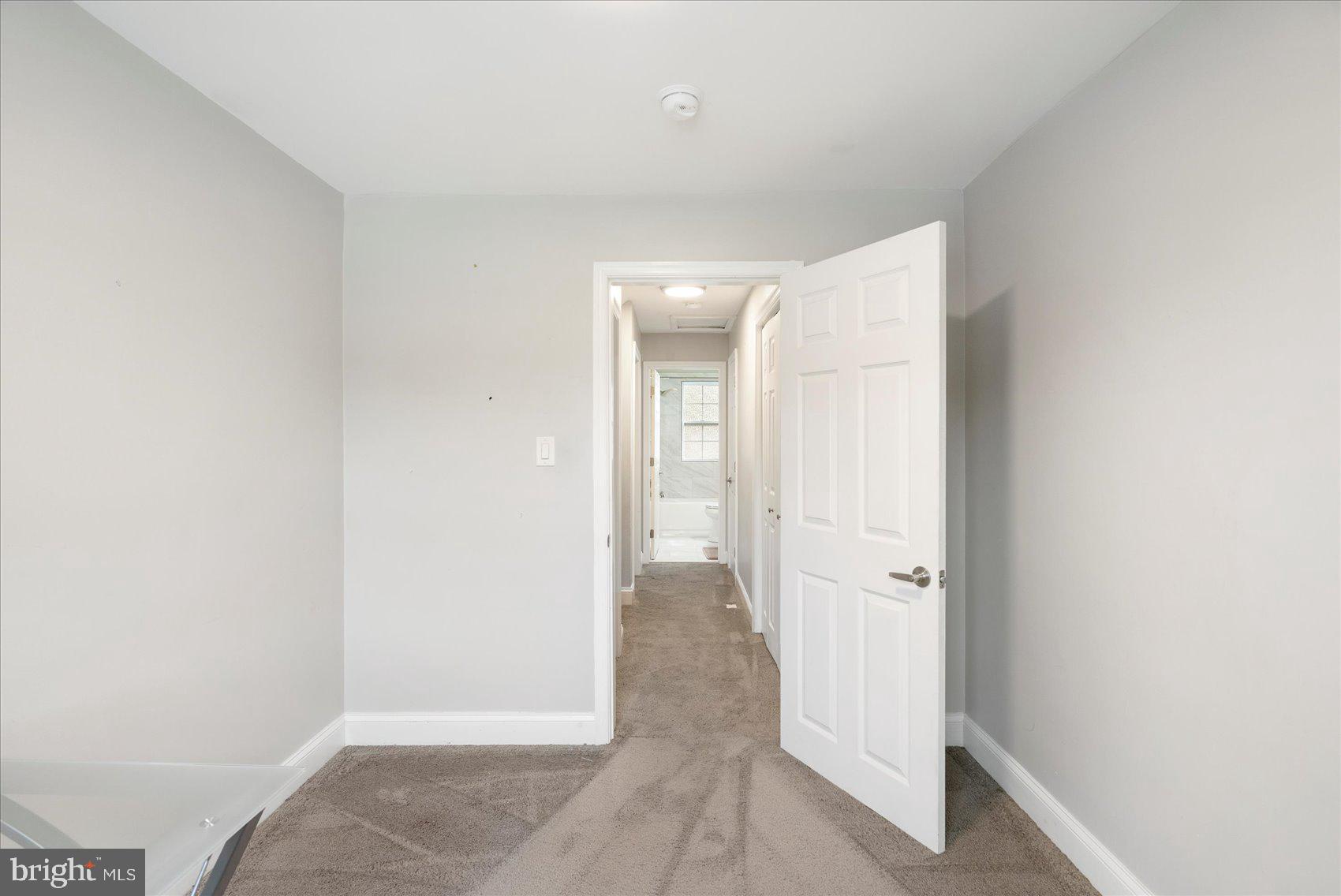 1103 E NORTHERN PARKWAY