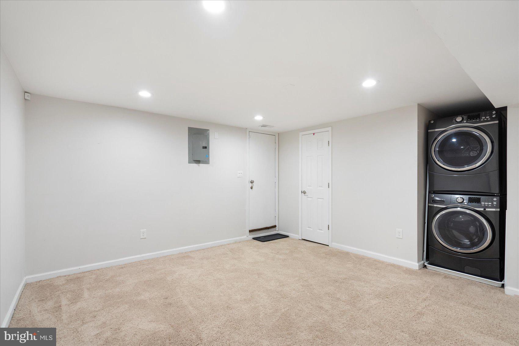 1103 E NORTHERN PARKWAY