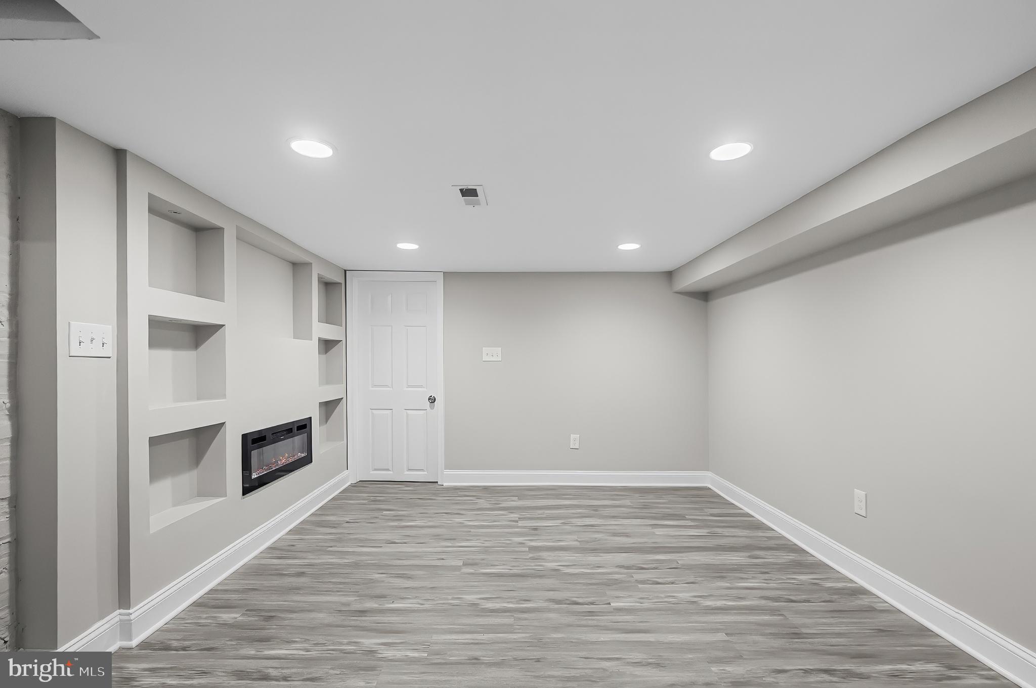 1655 CLIFTVIEW AVENUE