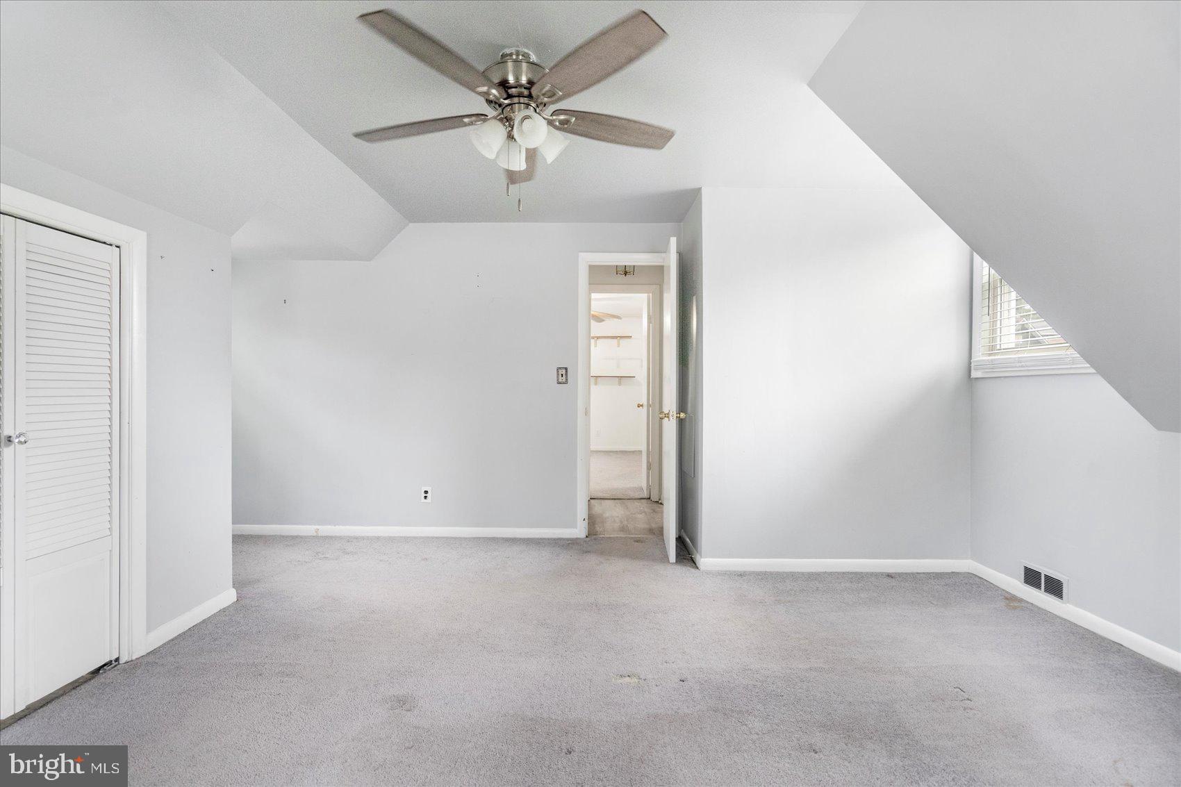 6225 CHINQUAPIN PARKWAY