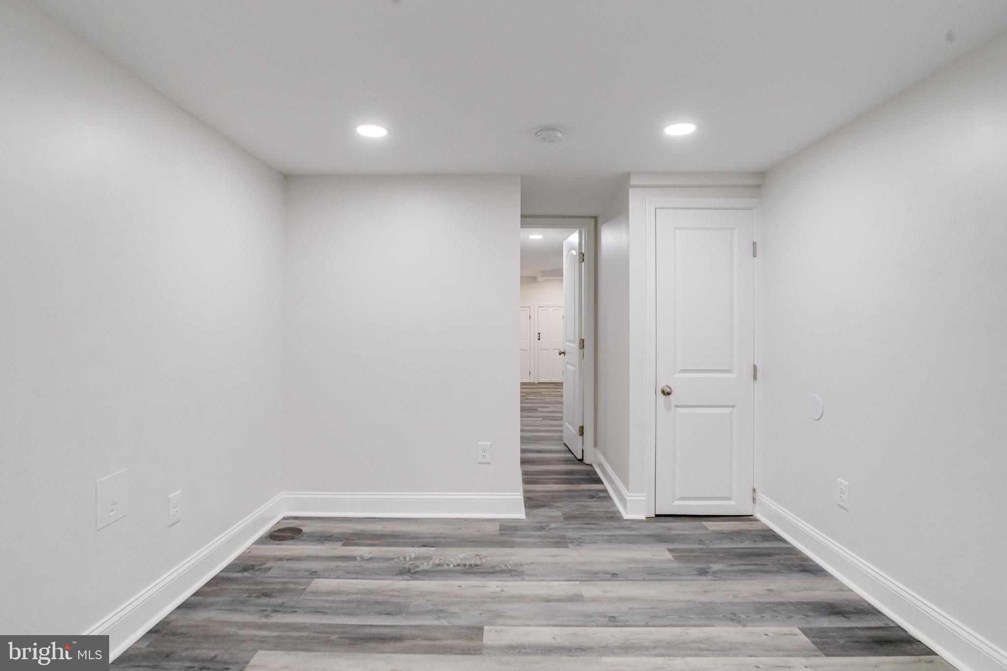 315 N ROBINSON STREET