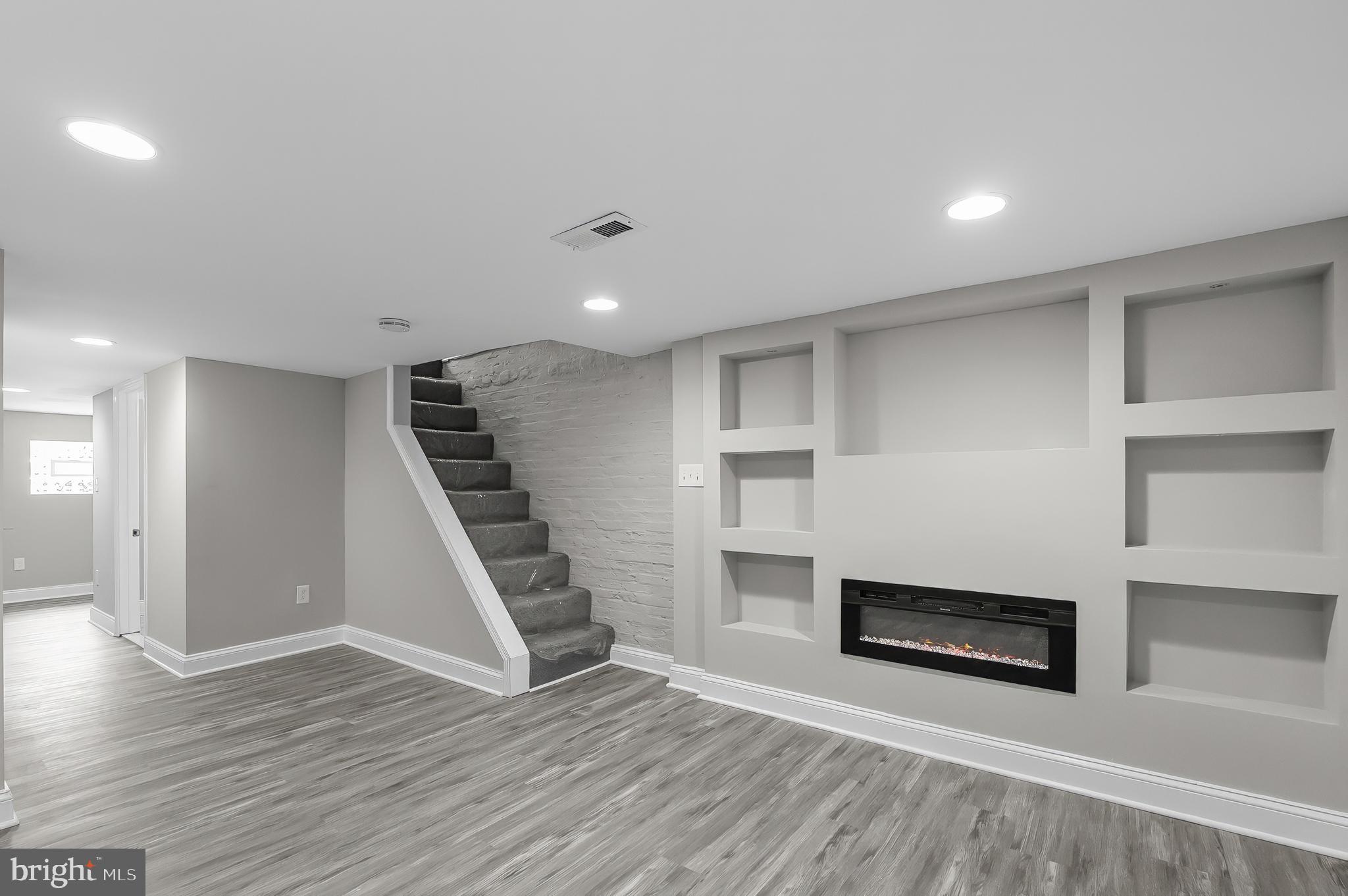 1655 CLIFTVIEW AVENUE