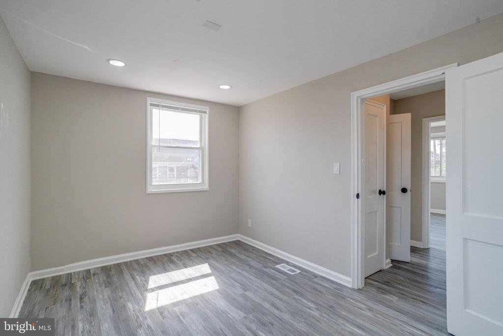 4100 COLBORNE ROAD