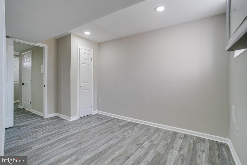 4100 COLBORNE ROAD