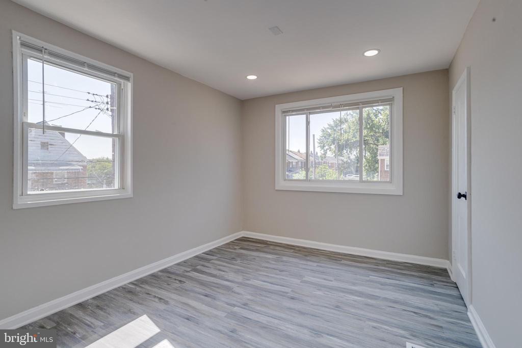 4100 COLBORNE ROAD