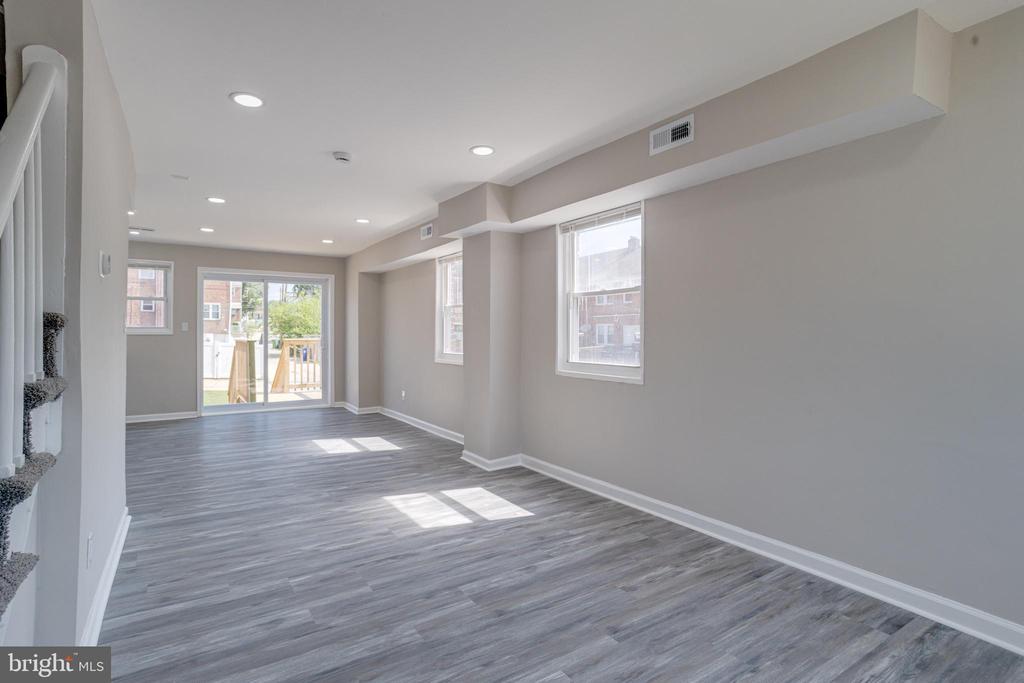 4100 COLBORNE ROAD
