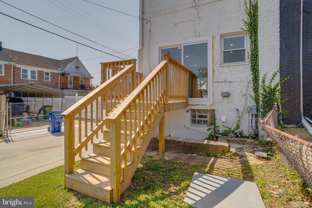 4100 COLBORNE ROAD