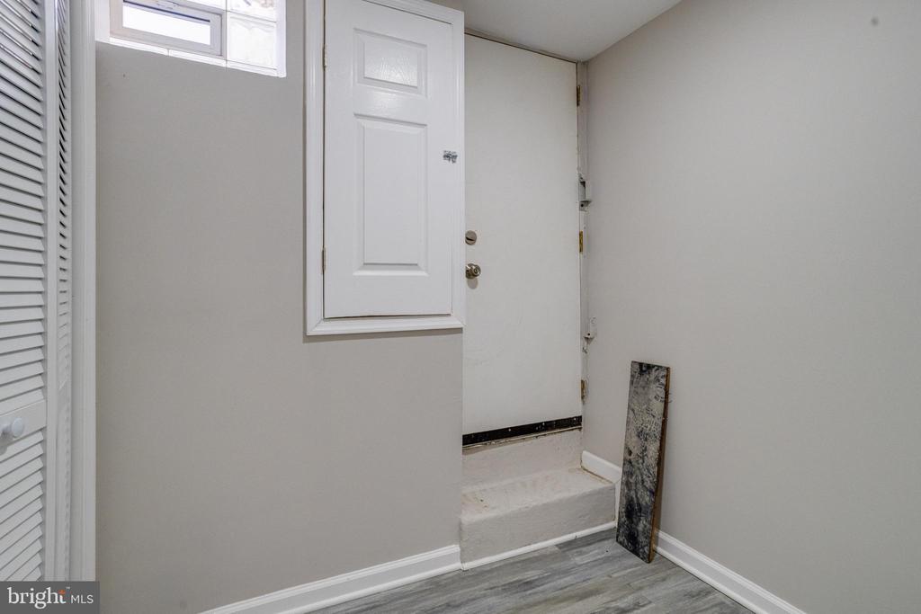 4100 COLBORNE ROAD
