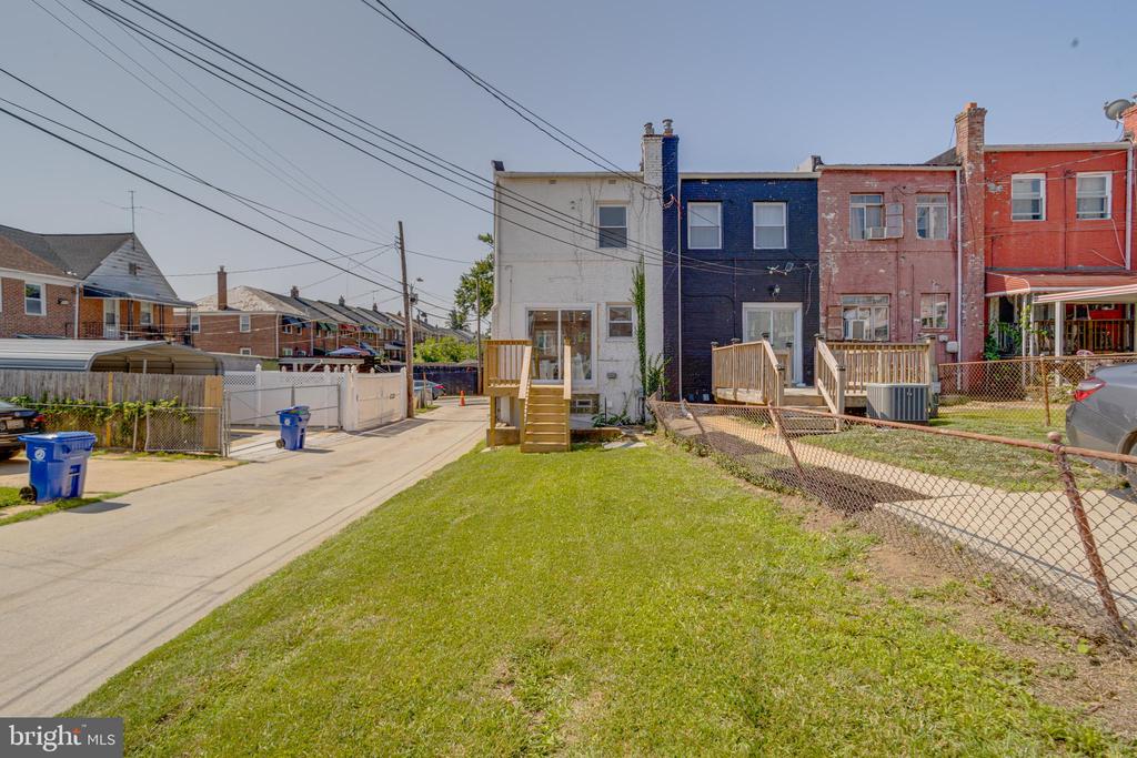4100 COLBORNE ROAD