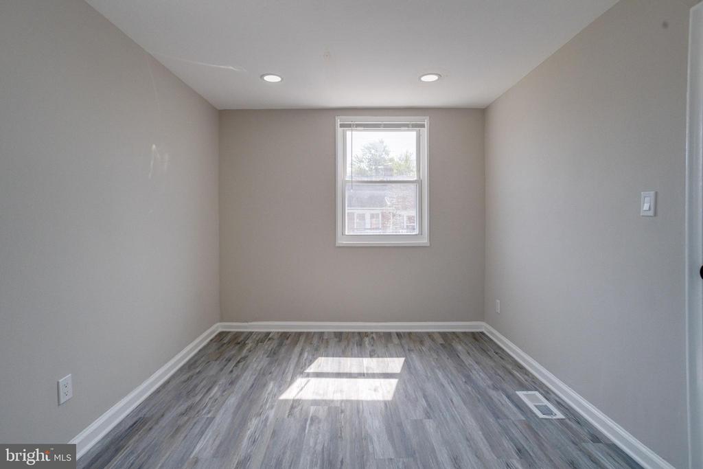 4100 COLBORNE ROAD