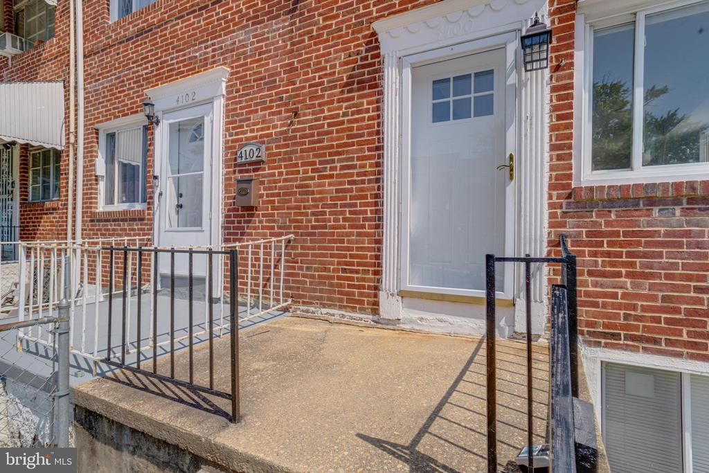 4100 COLBORNE ROAD