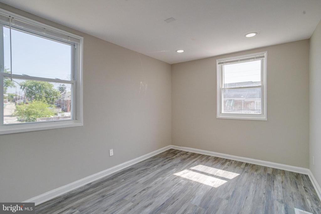 4100 COLBORNE ROAD