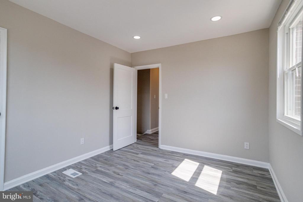4100 COLBORNE ROAD