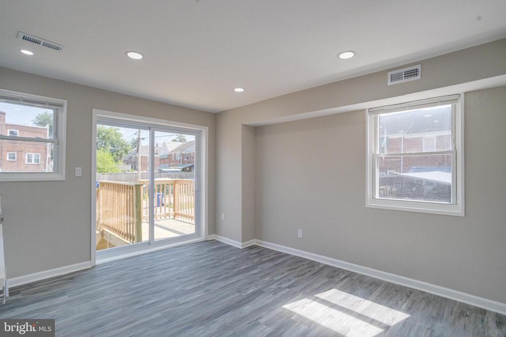 4100 COLBORNE ROAD