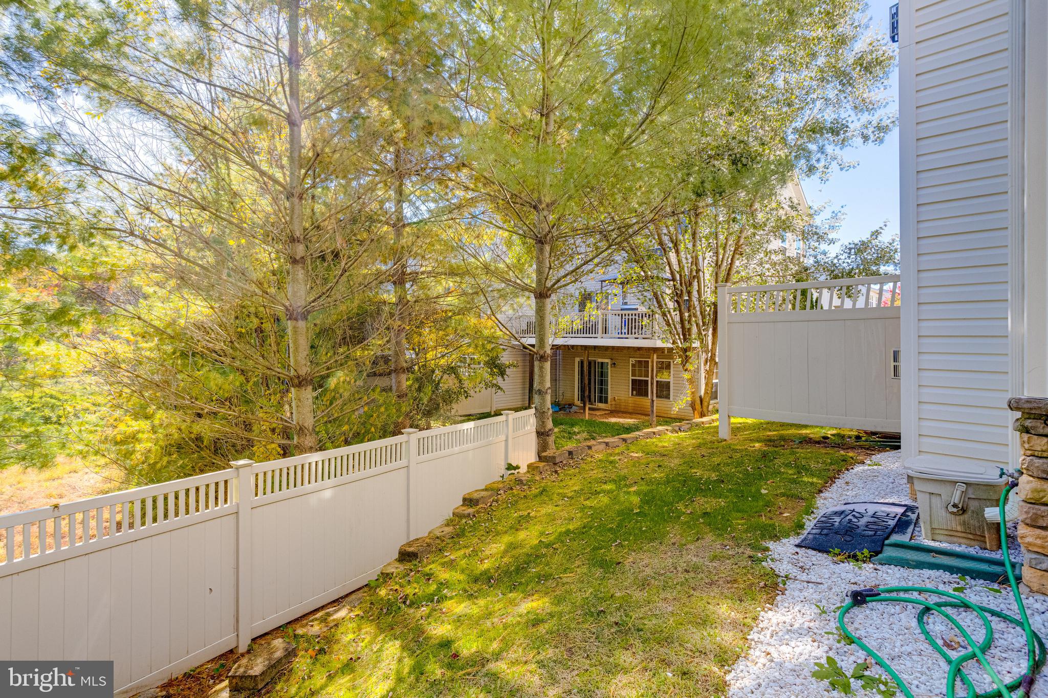 9101 MARLOVE OAKS LANE