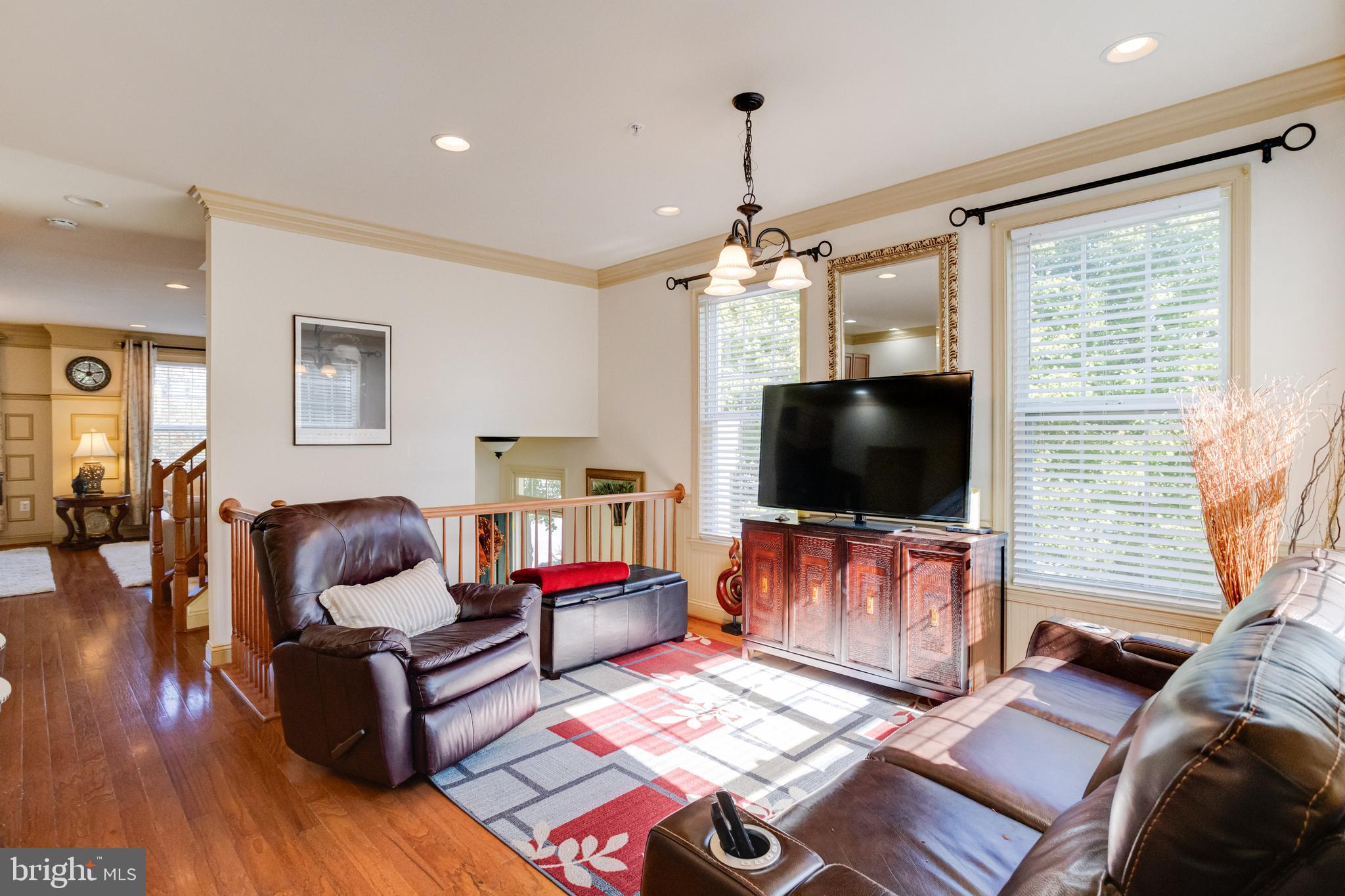 9101 MARLOVE OAKS LANE