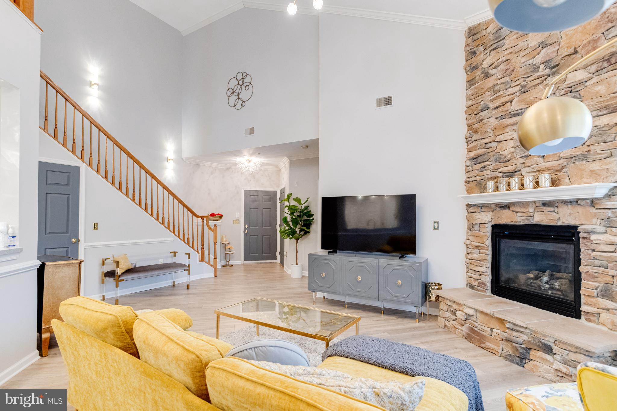 328 LAUREN HILL COURT 328