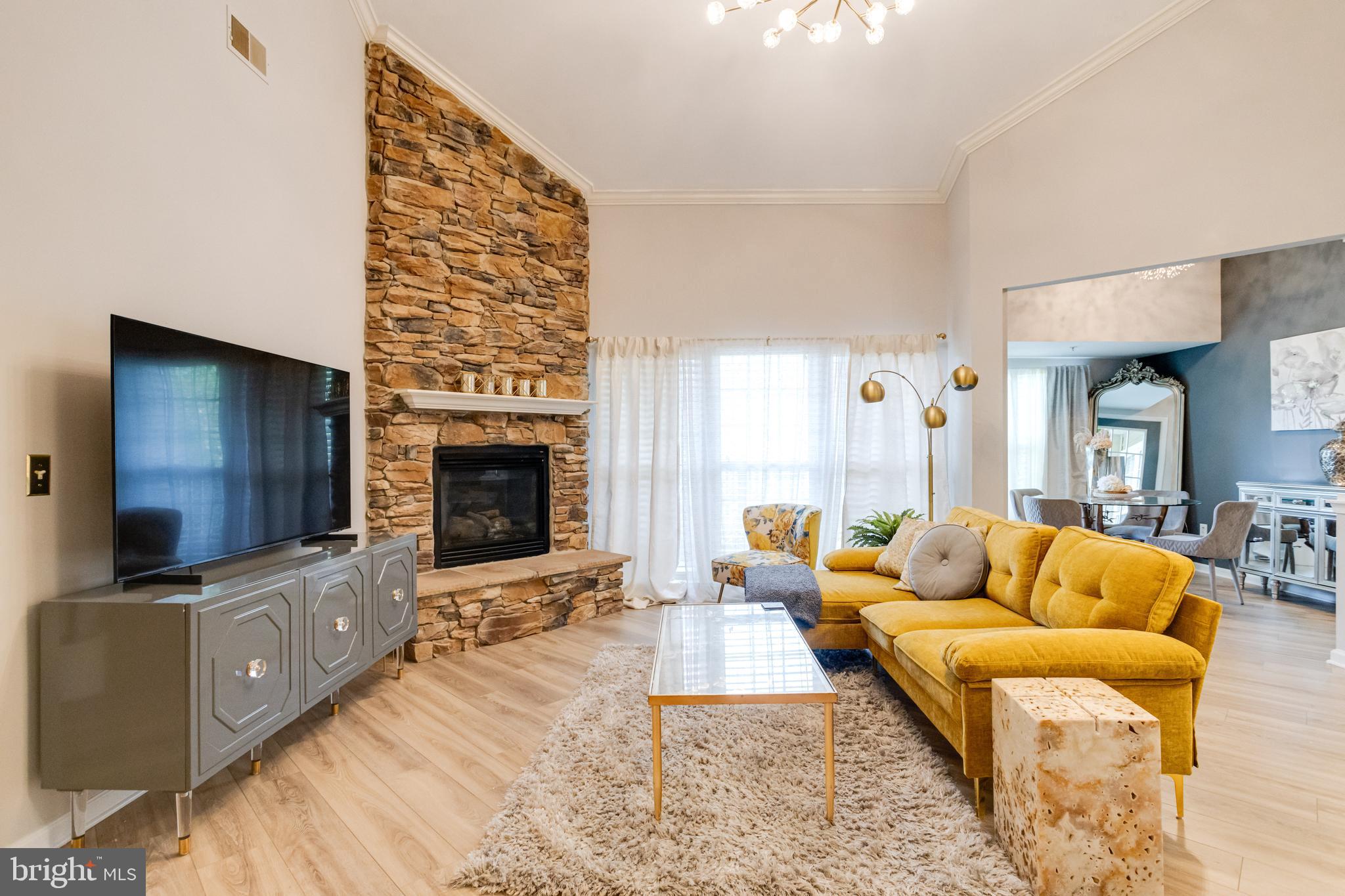 328 LAUREN HILL COURT 328
