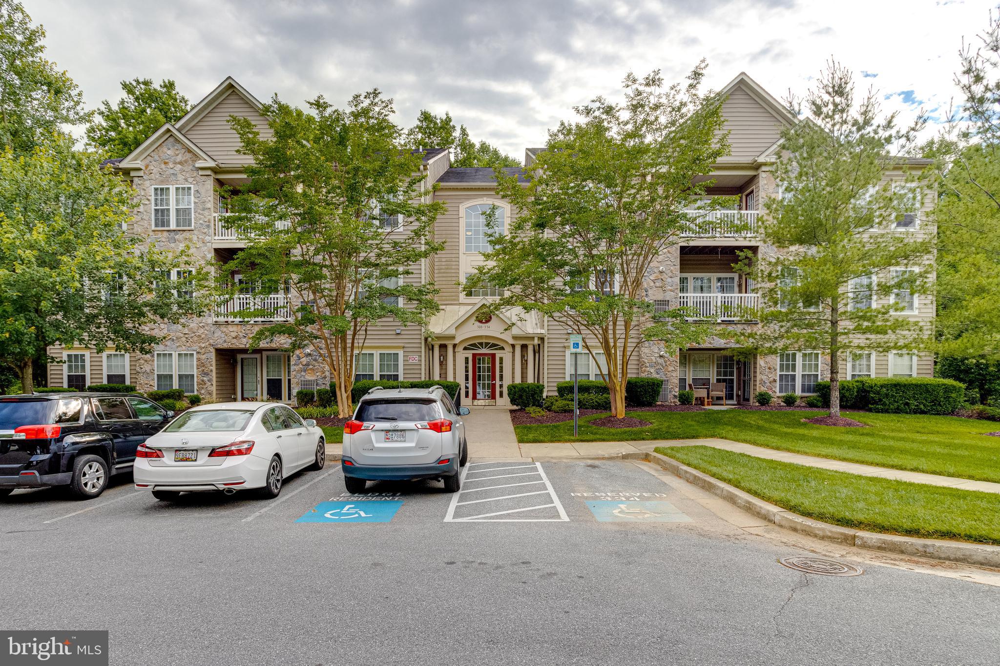 328 LAUREN HILL COURT 328