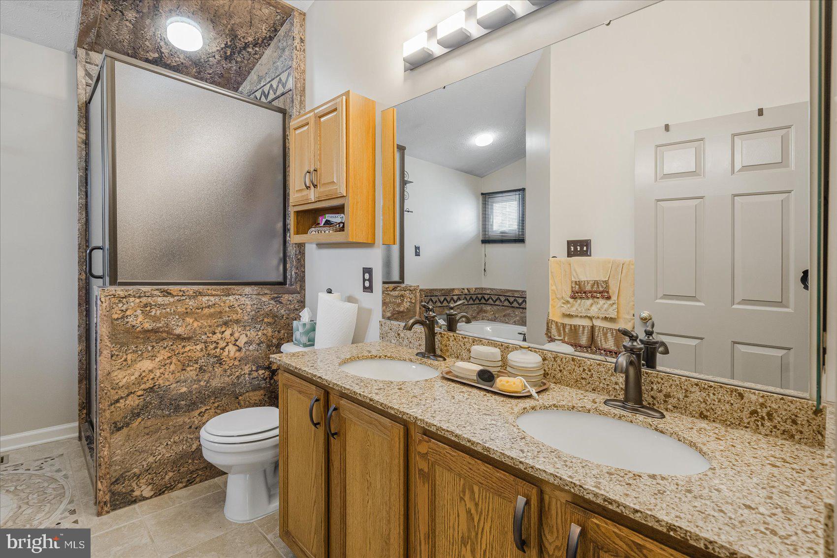 48 SADDLESTONE COURT