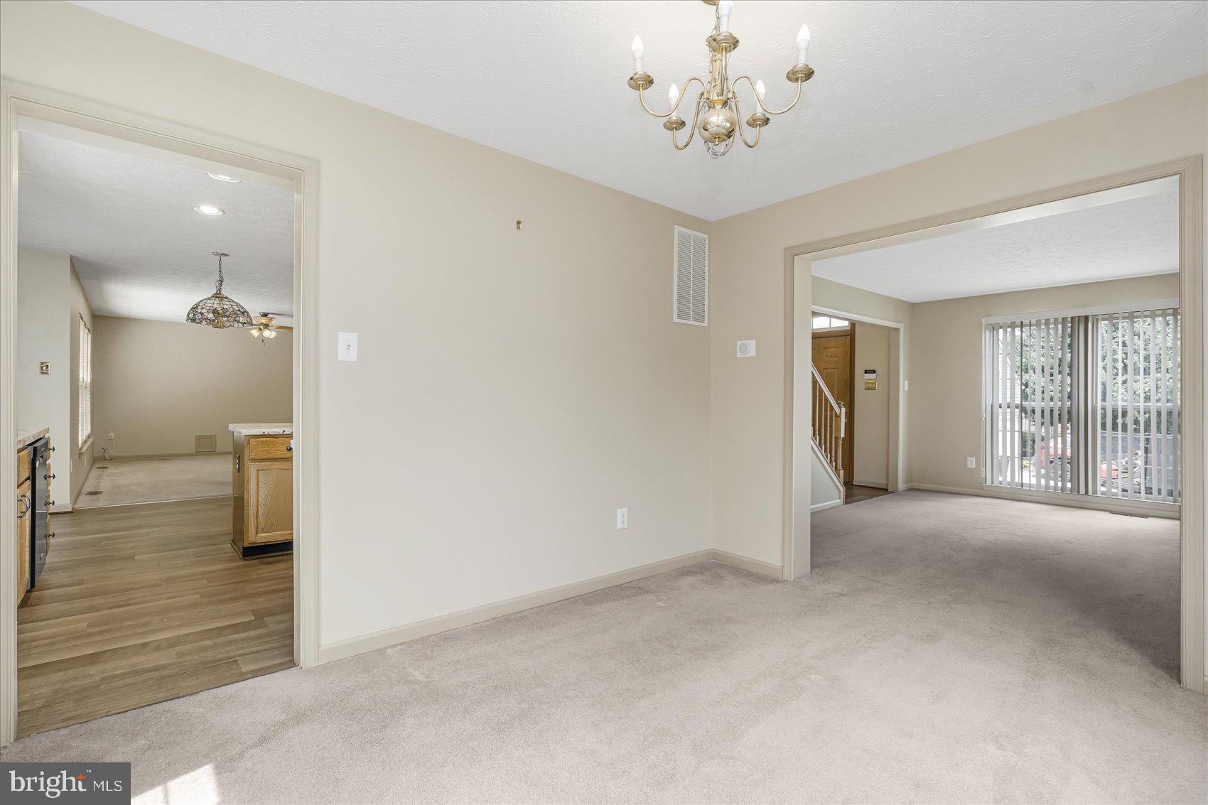 48 SADDLESTONE COURT