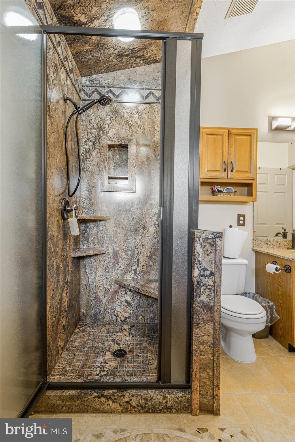 48 SADDLESTONE COURT