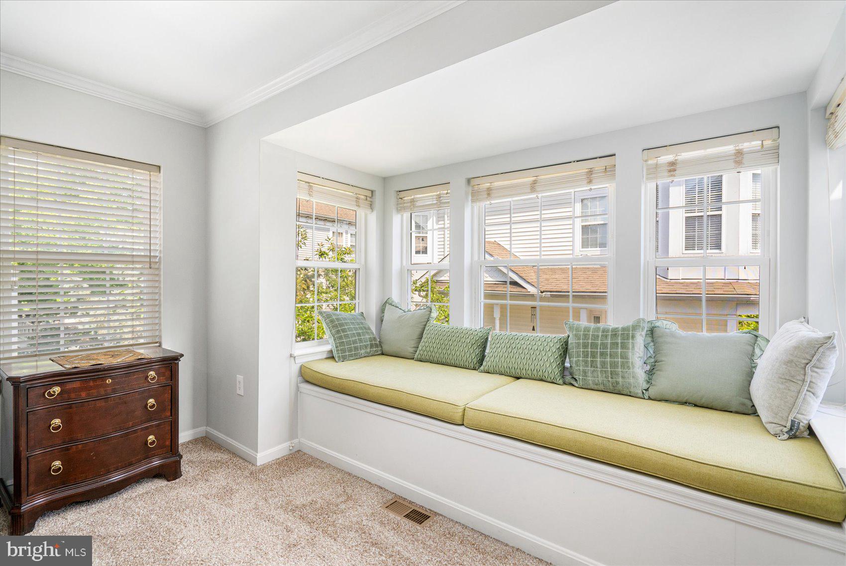 4 PENNYBOROUGH COURT 28