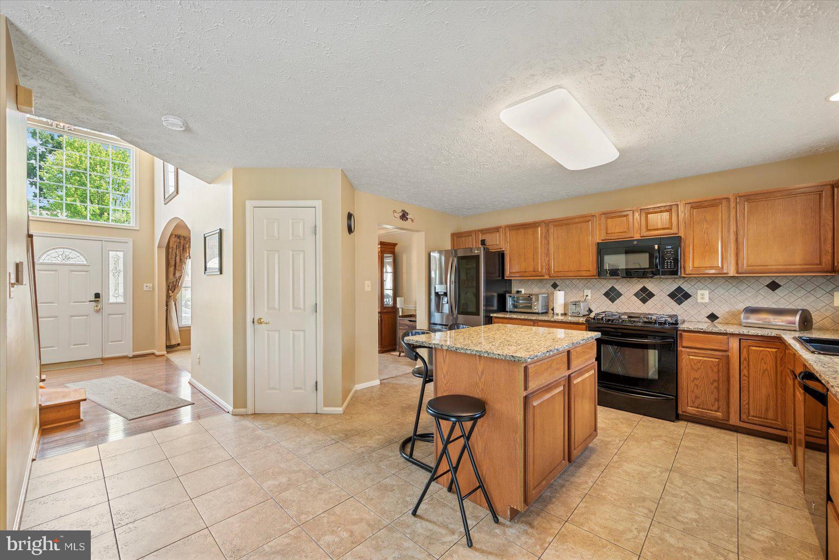 9517 LYONSWOOD DRIVE