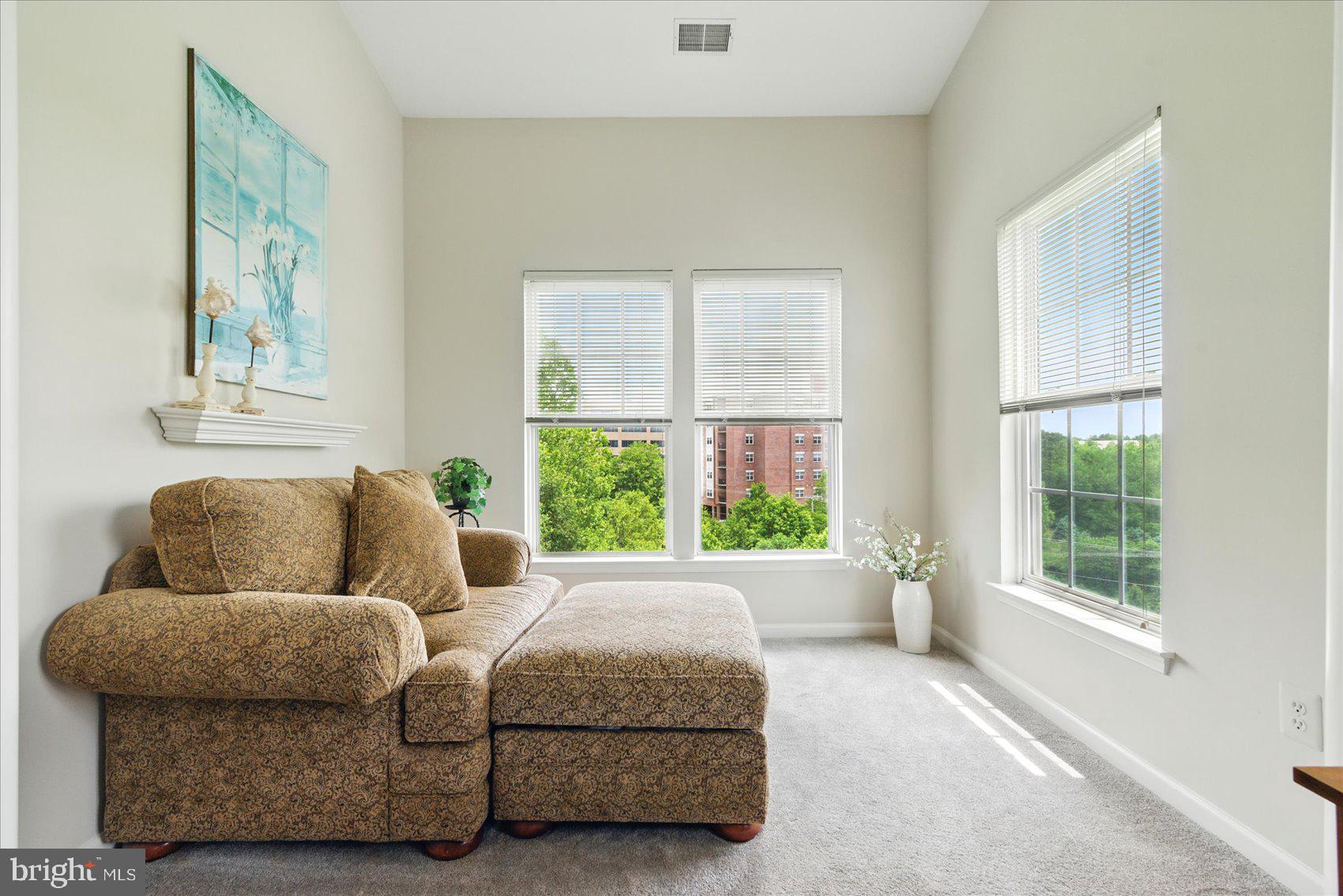 9485 ASHLYN CIRCLE 9485