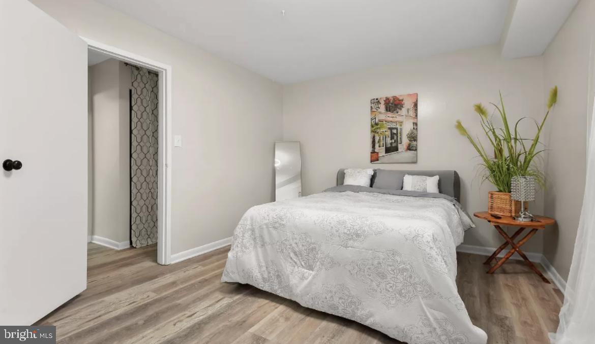 203 CORK LANE T-4