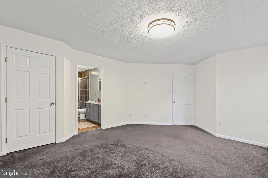 114 GRIST STONE WAY