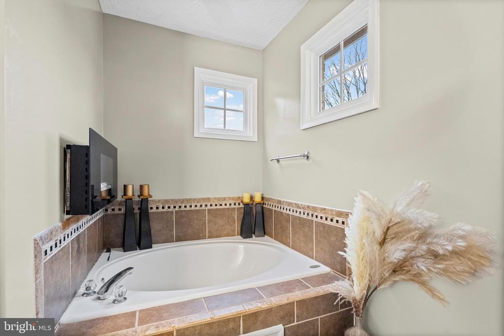 114 GRIST STONE WAY