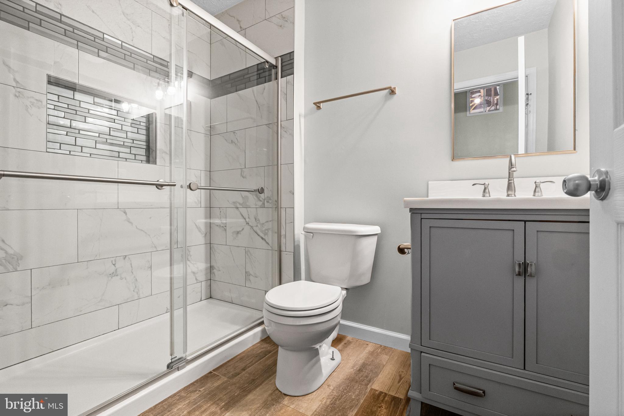 2108 STREAMWAY