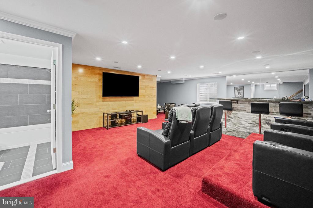 2094 STREAMWAY COURT