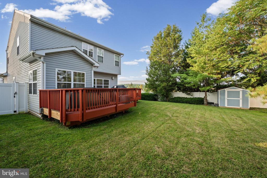 2094 STREAMWAY COURT
