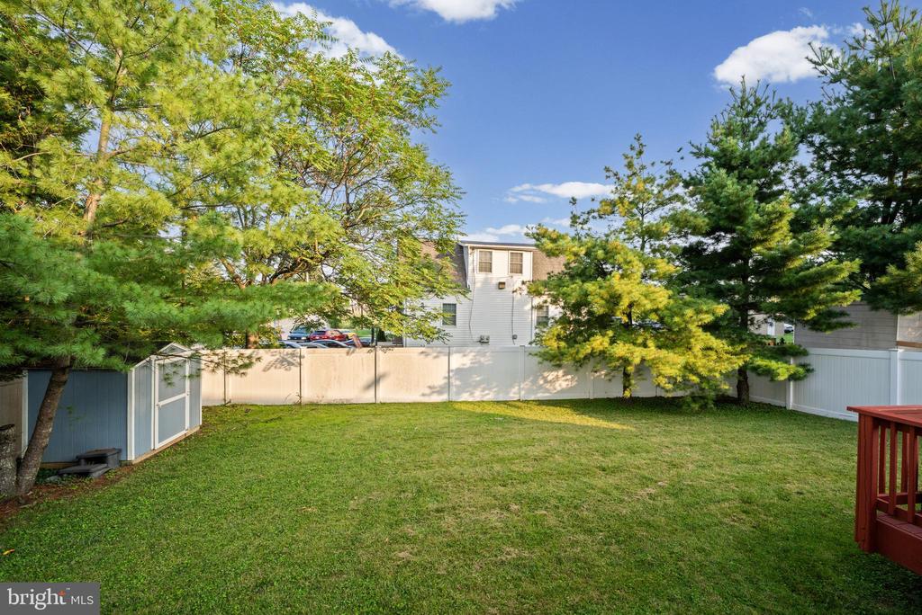 2094 STREAMWAY COURT