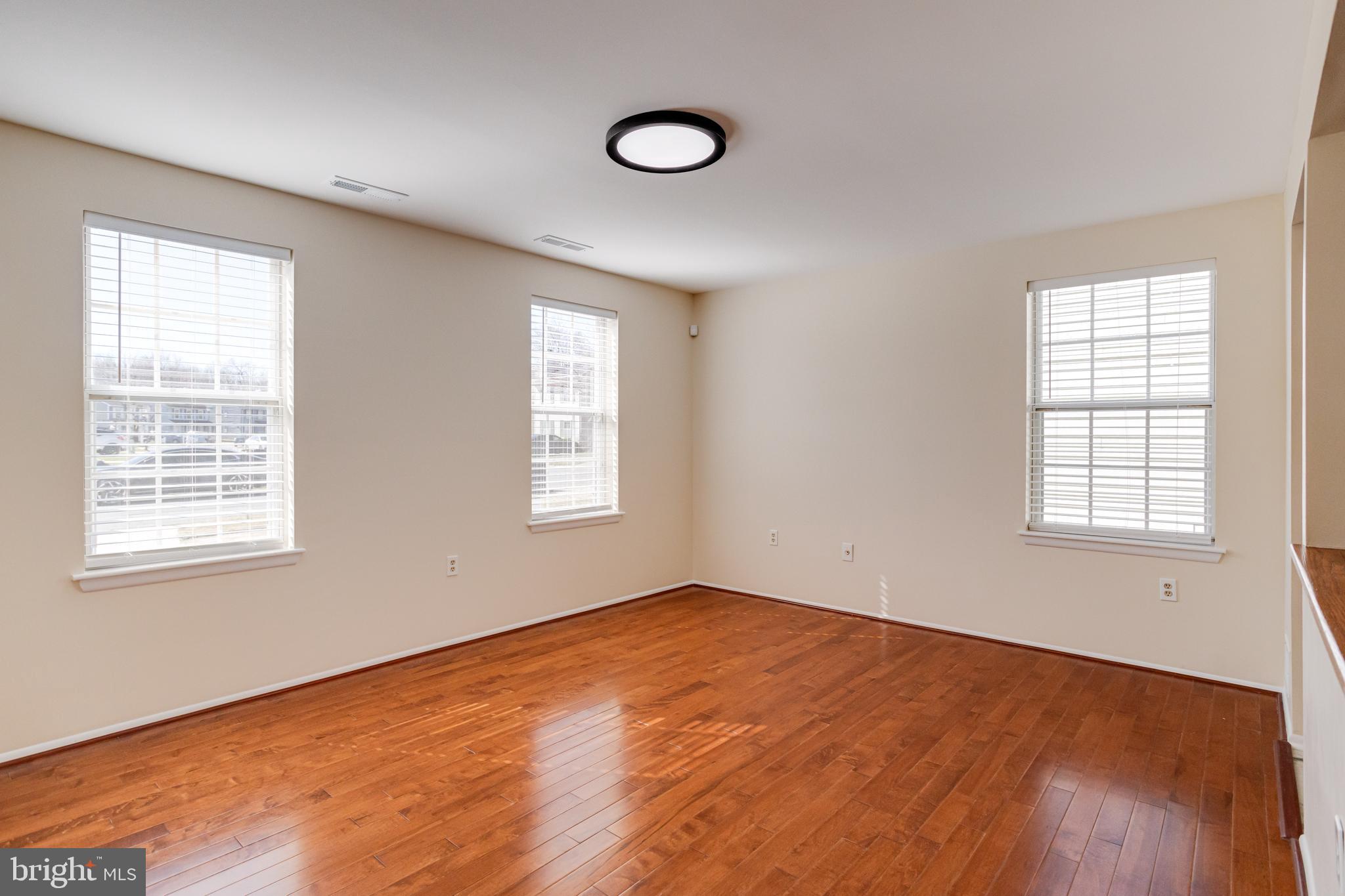 209 LABURNUM ROAD