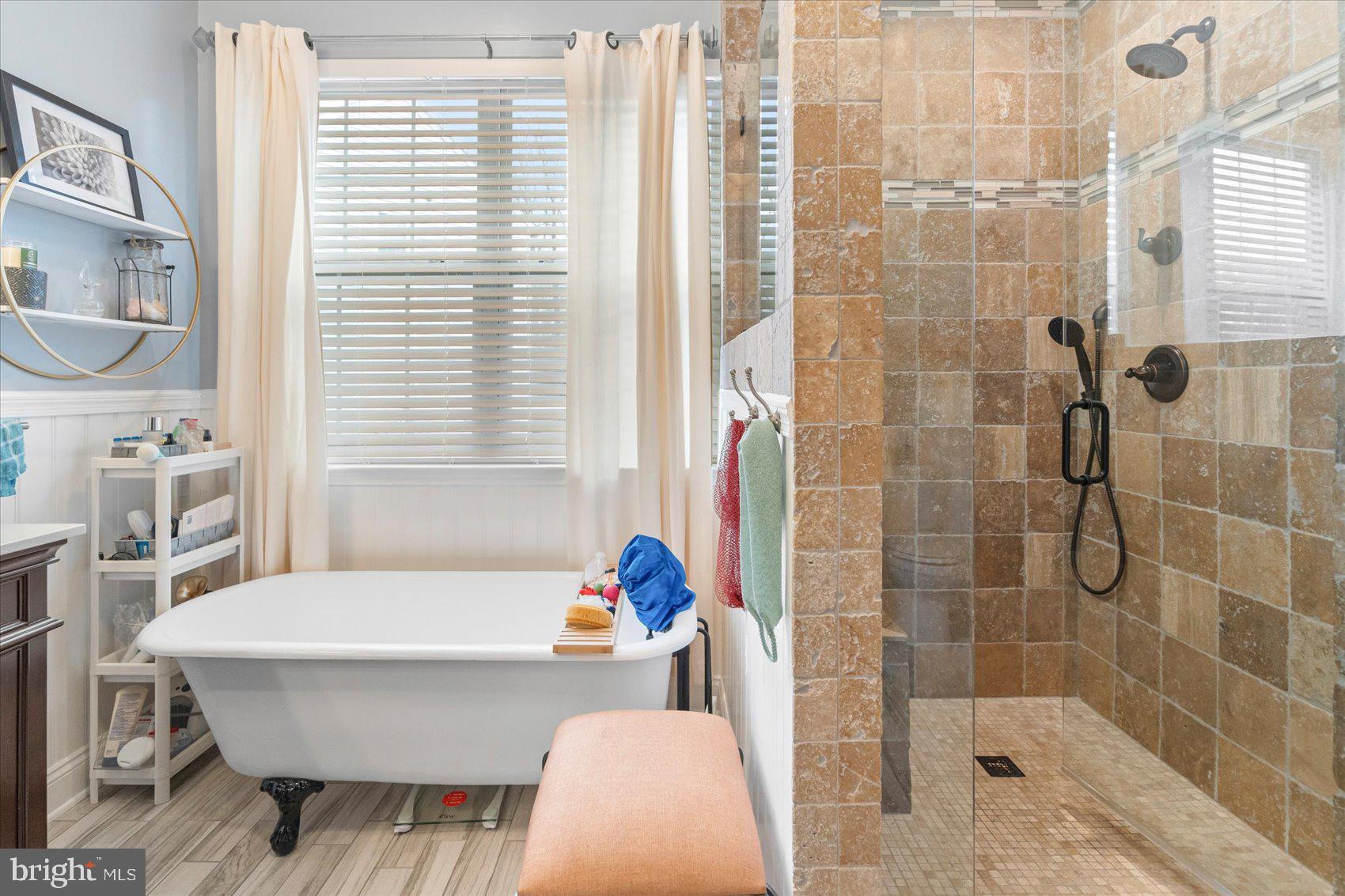 804 BRIERGREEN COURT