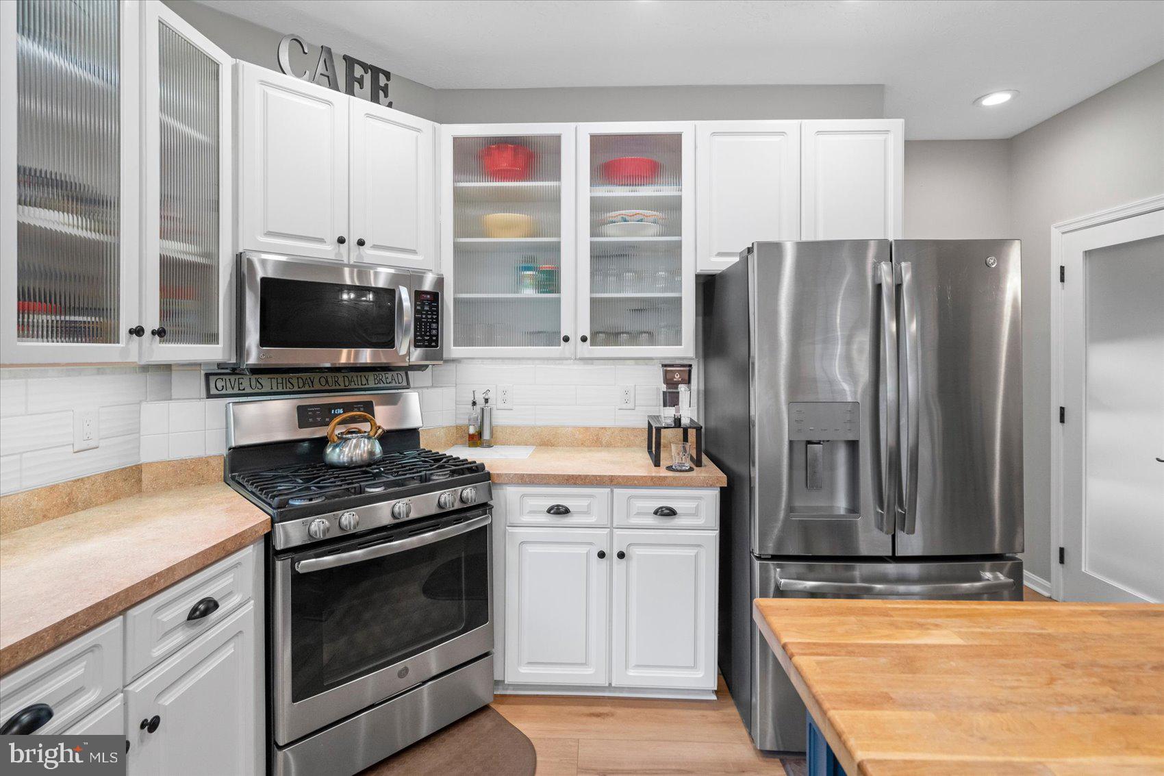 804 BRIERGREEN COURT