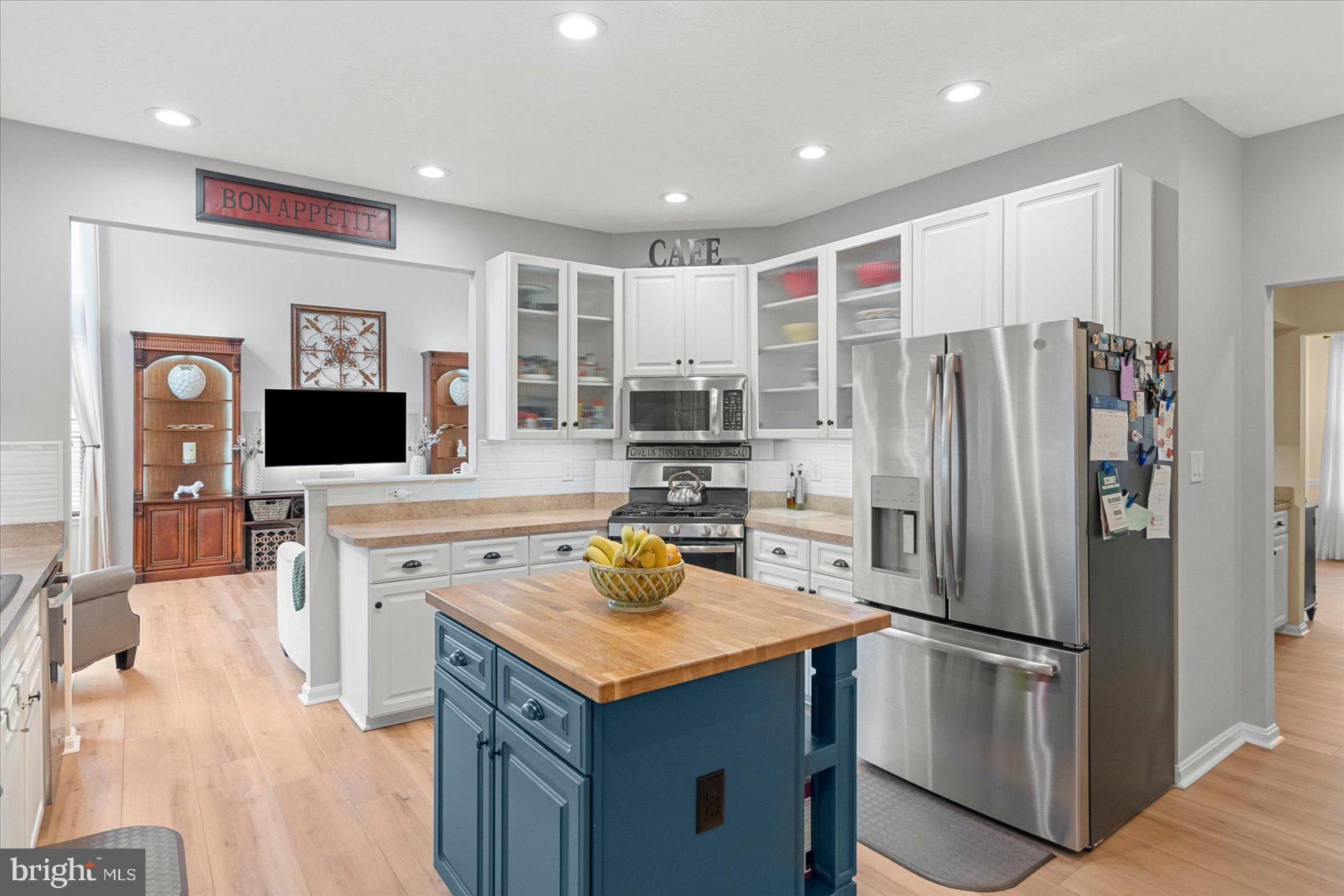 804 BRIERGREEN COURT