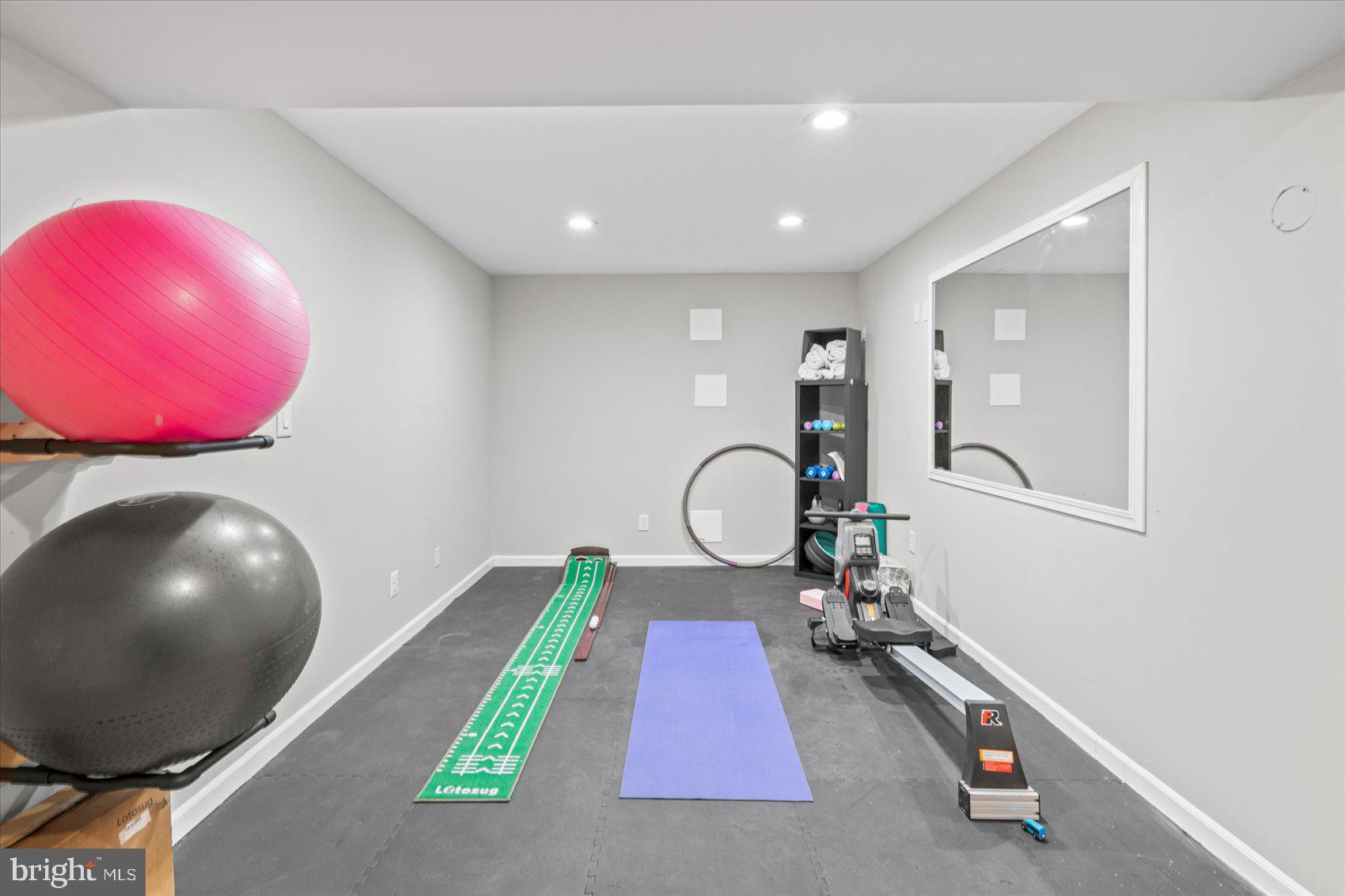 804 BRIERGREEN COURT