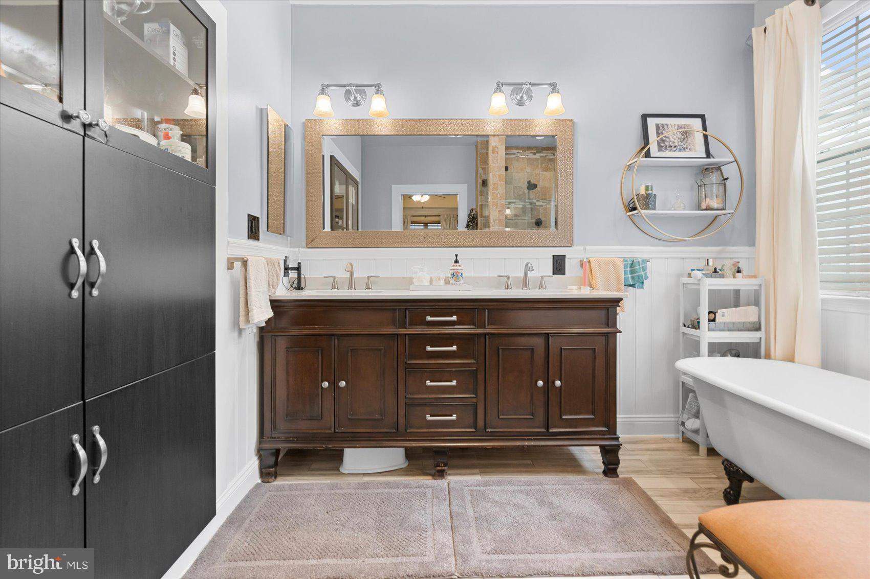 804 BRIERGREEN COURT