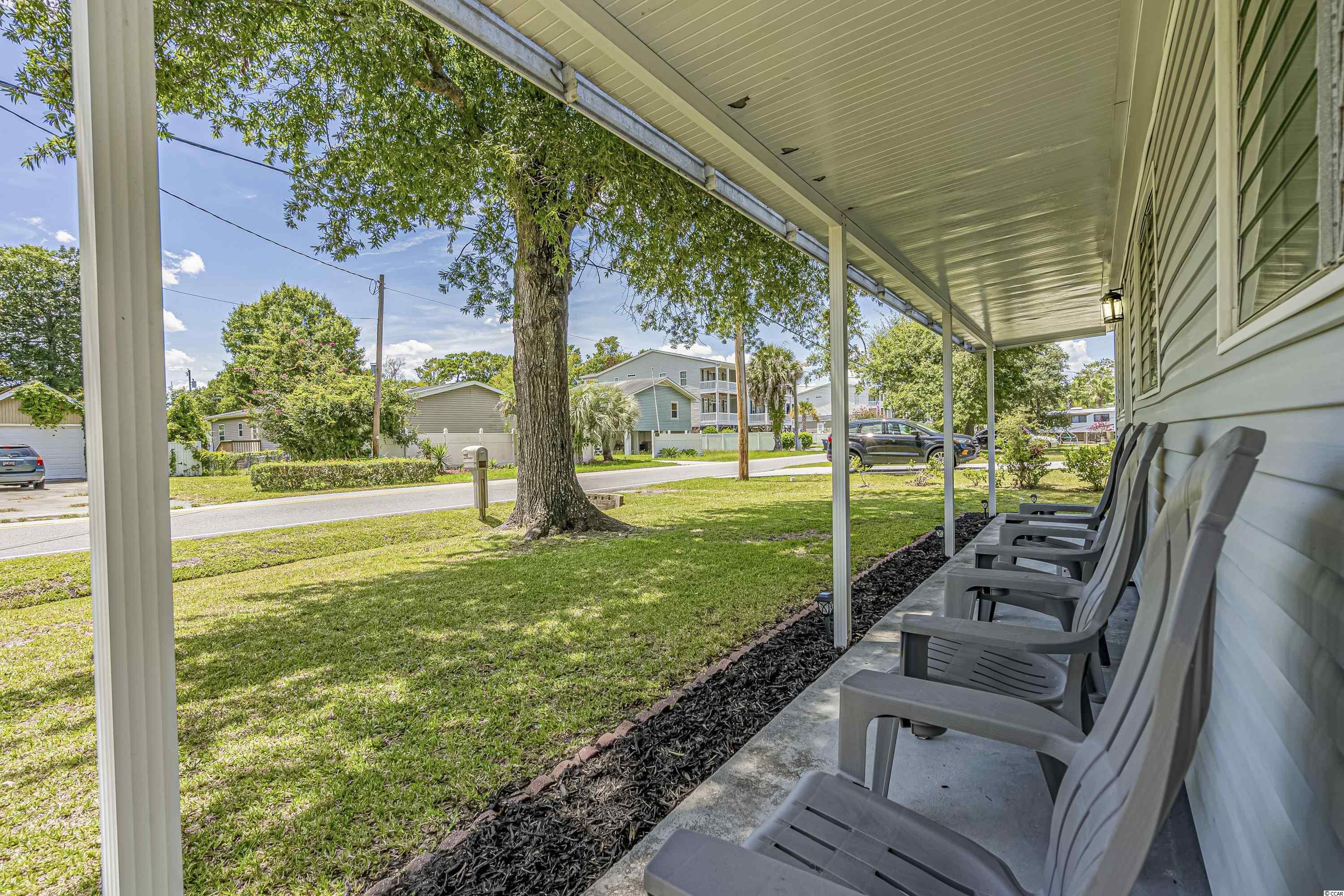 584 Vista Dr.
