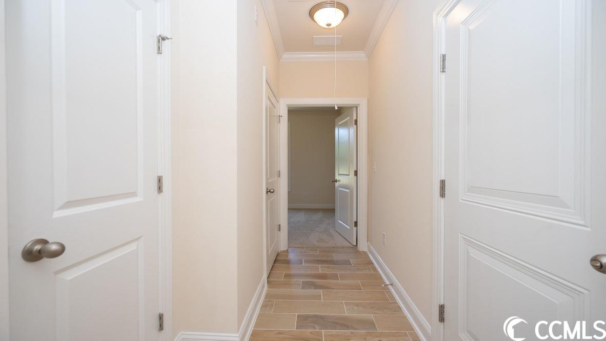 4041 Dewberry Ln.