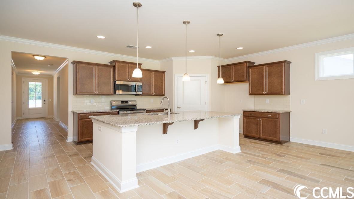 4041 Dewberry Ln.