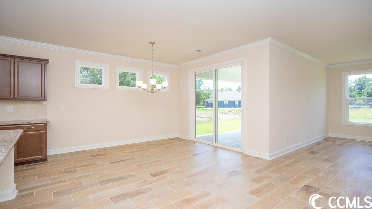 4041 Dewberry Ln.