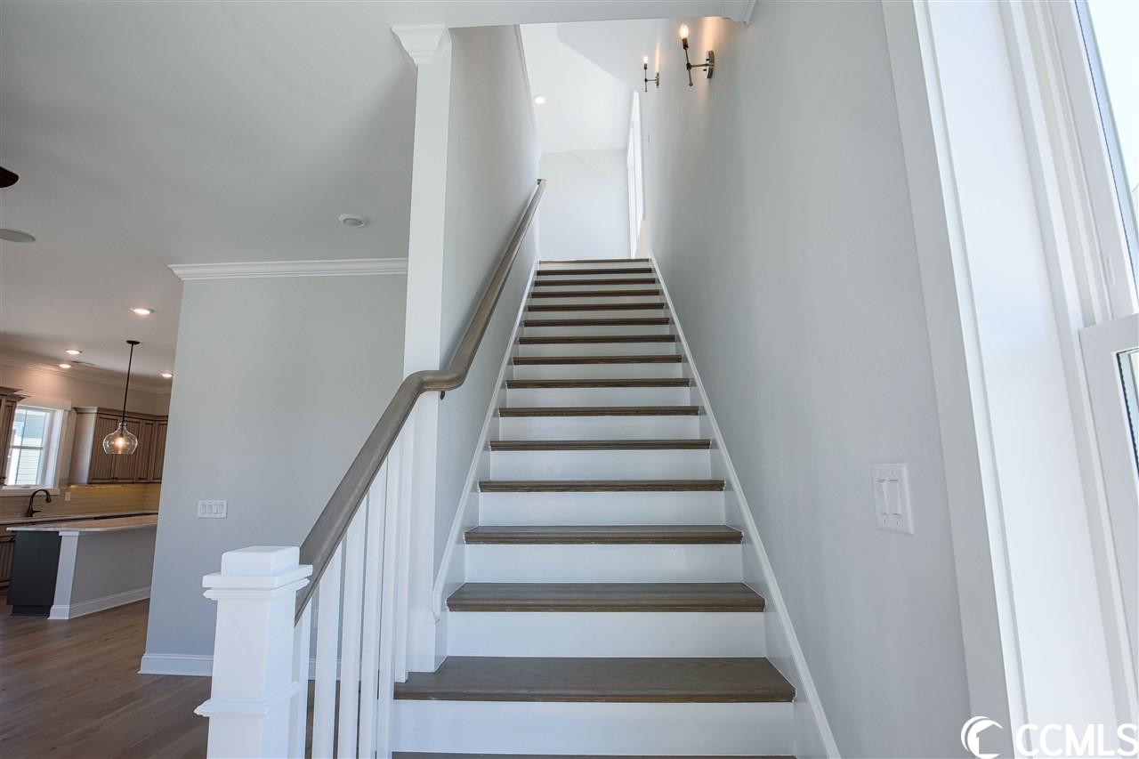 8092 Laurel Ash Ave.